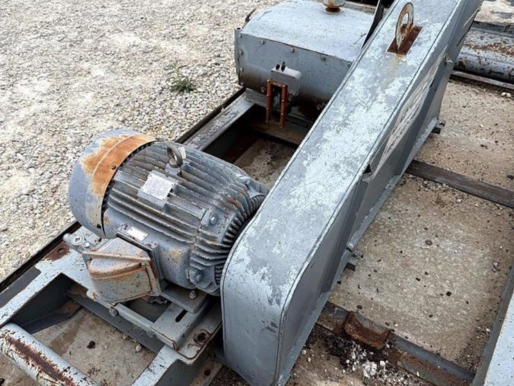 aplex-60hp-triplex-disposal-pump-image-6