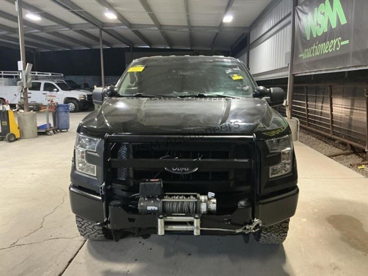 2017-ford-f-150-p/u-image-3