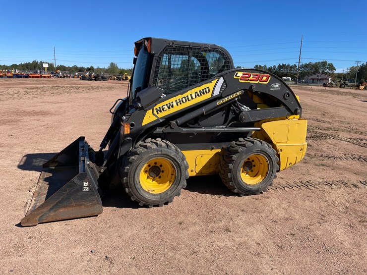 #1959-•-2015-new-holland-l230-skid-steer-image-2