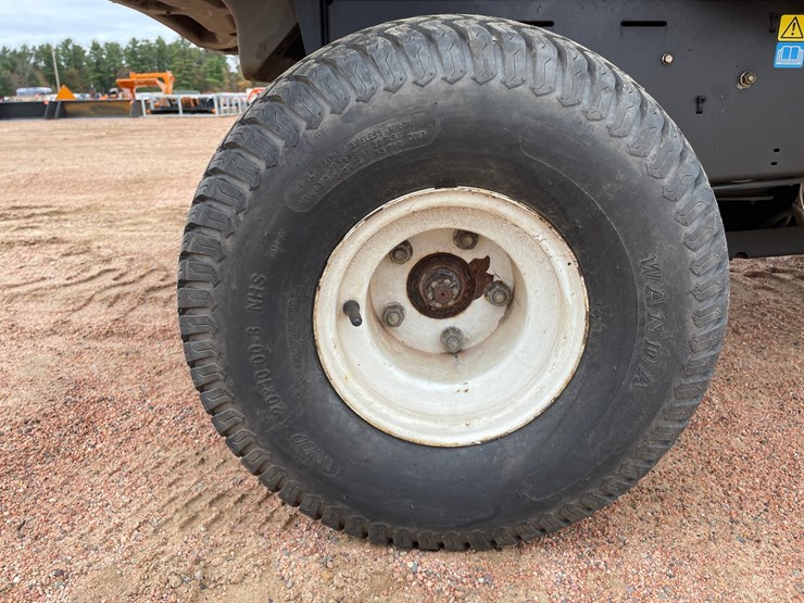 #1031-•-toro-workman-1100-with-dump-box-image-50