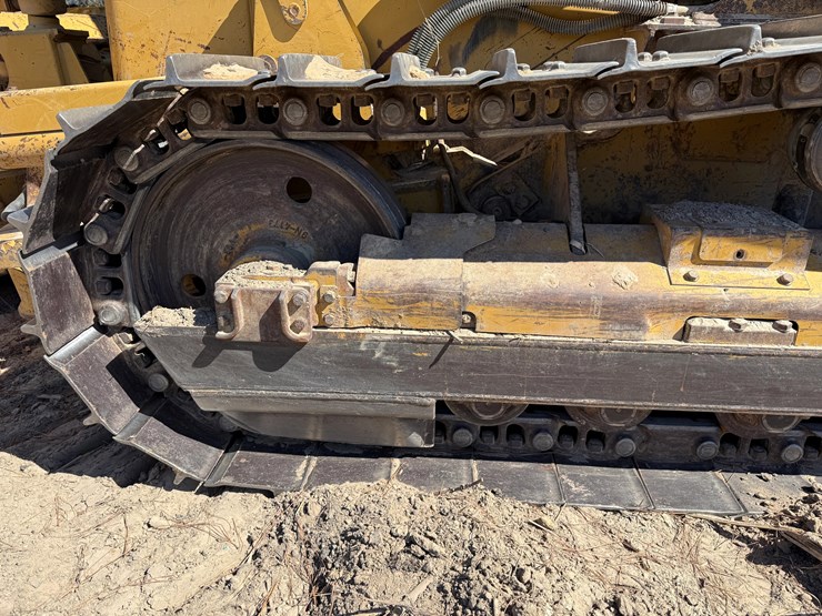 caterpillar-d3g-xl-image-21