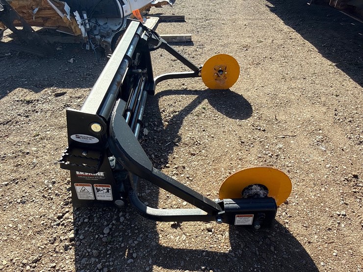 #6943-•-erskine-skid-steer-hydraulic-bale-unroller-attachment-image-4