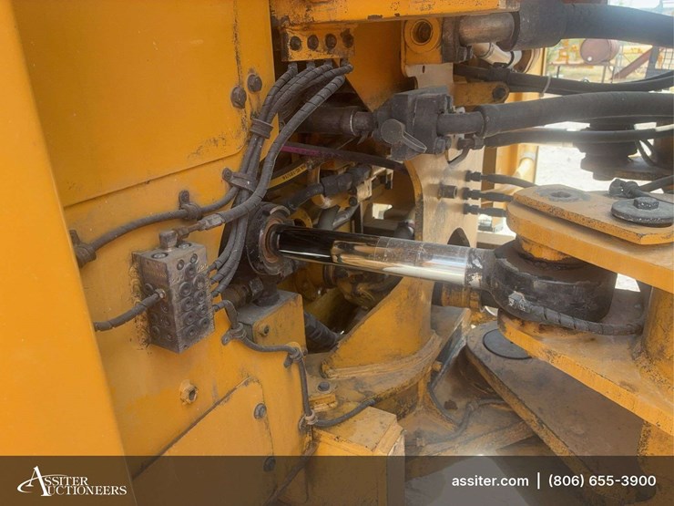caterpillar-966k-image-31