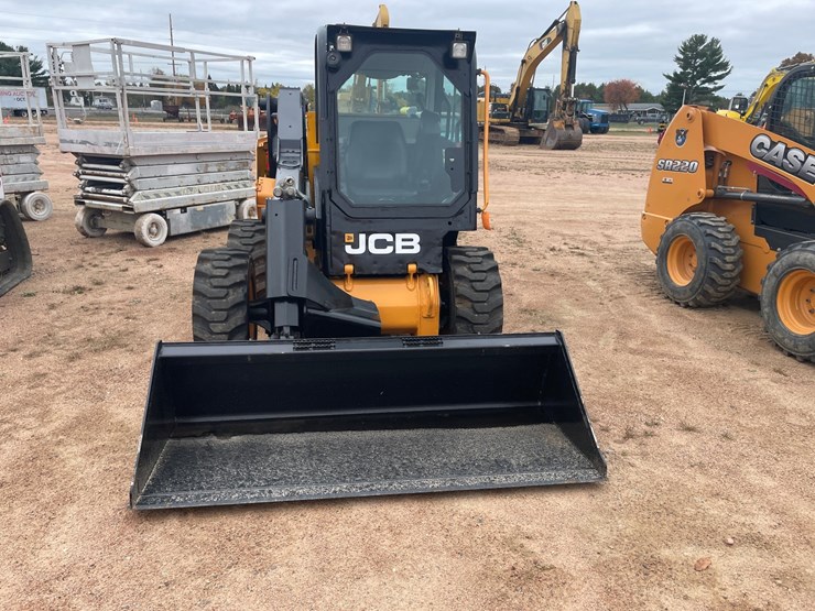 #1077-•-2021-jcb-270-t4-skid-steer-image-16