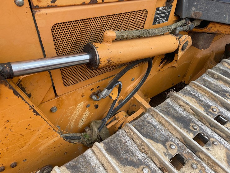 #1851-•-2004-case-650k-dozer-image-35
