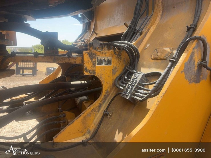 caterpillar-966k-image-6