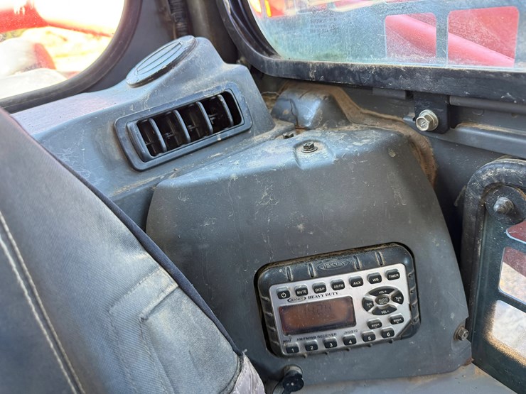 kubota-svl95-2s-image-25