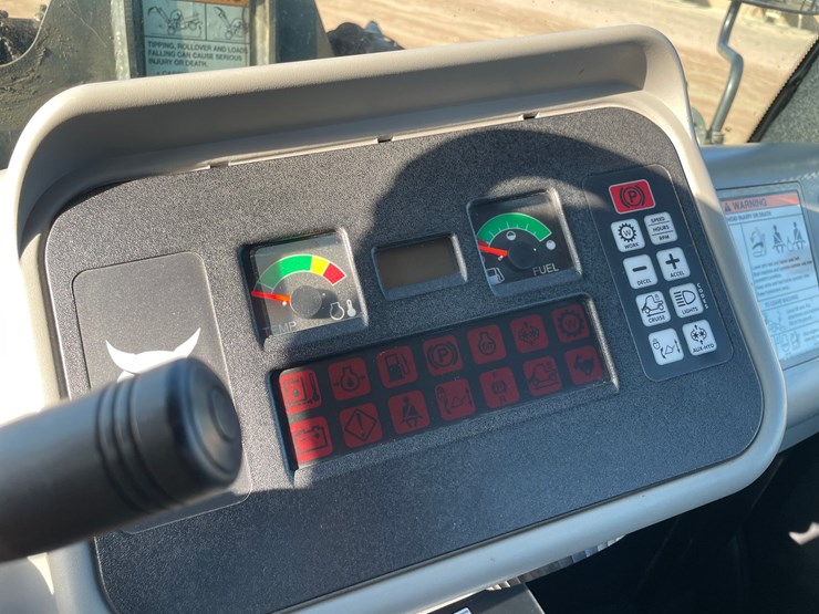 #1850-•-2019-bobcat-toolcat-5600-image-40