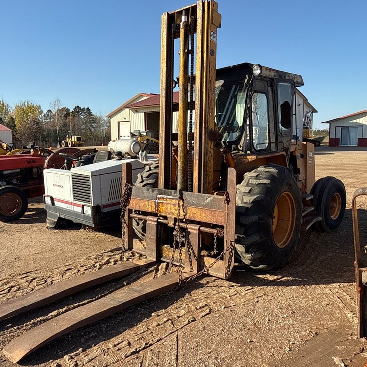 #6930 • Continental Diversified Sales CDS 706D Rough Terrain Forklift