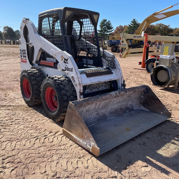 #1084 • 2005 Bobcat S185 Turbo Skid Steer