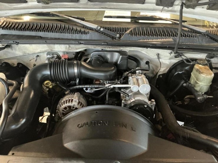 2000-chevrolet-silverado-1500-p/u-image-12