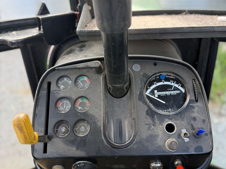 1979-john-deere-4640-tractor,-8,390-hours,-big-1000pto,-quad-range,-3-remotes,-18.4x42-duals,-side-stair-step,-full-front-weights,-quick-hitch,-s/n--4640h010567r-image-21