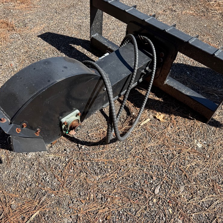 SKID STEER STUMP GRINDER ATTACHMENT