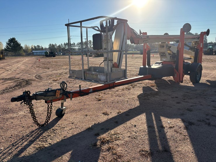 #1887-•-2017-jlg-t500j-towable-basket-lift-image-2