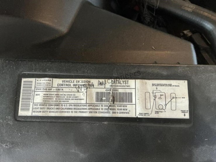 2000-chevrolet-silverado-1500-p/u-image-15