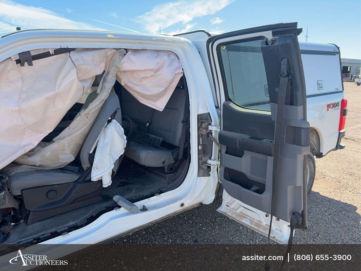 2024-ford-f350-image-18