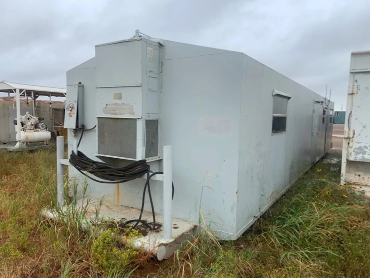 54’-l-x-12’5”-w-x-11’-h-skidded-crew-house-image-4