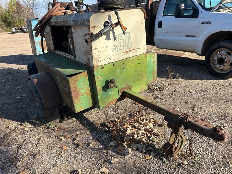 #6936-•-towable-air-compressor-trailer-image-5