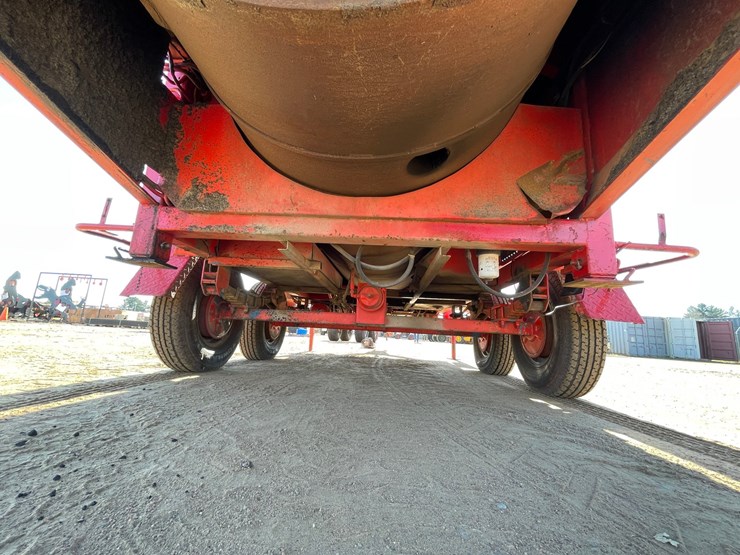 #1932-•-bagela-asphalt-recycler-#10-(no-title)-image-31