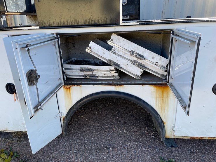 #3751-•-imt-service-truck-box-image-11