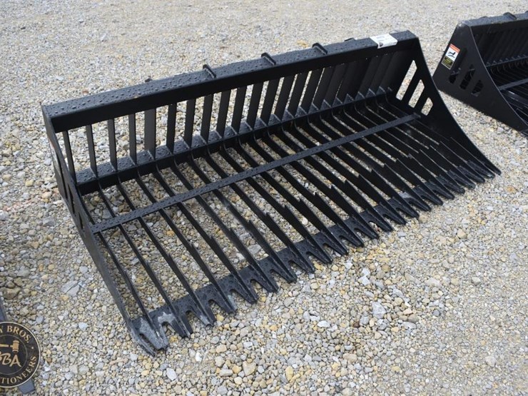 pabreak-rock-bucket-attachment-49486-image-3