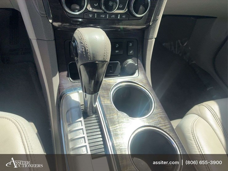 2015-buick-enclave-image-19