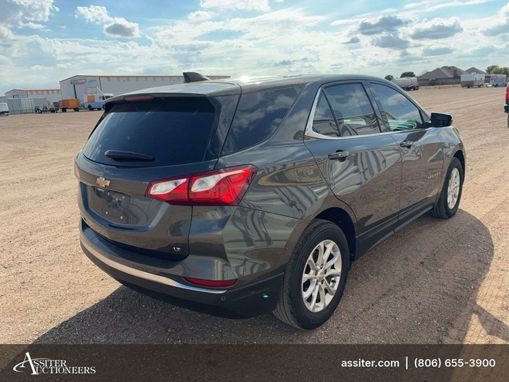 2019-chevrolet-equinox-lt-image-3