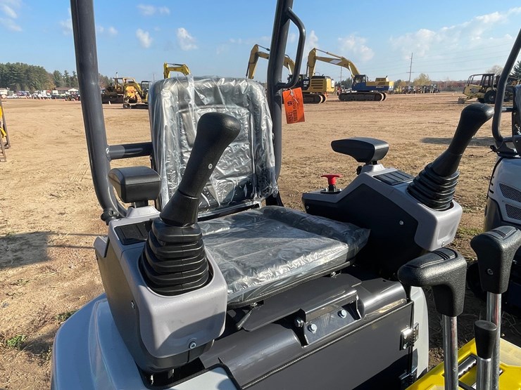 #3242-•-2026-ats-power-me18-mini-excavator-image-13
