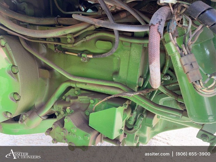 1980-john-deere-4440-image-29