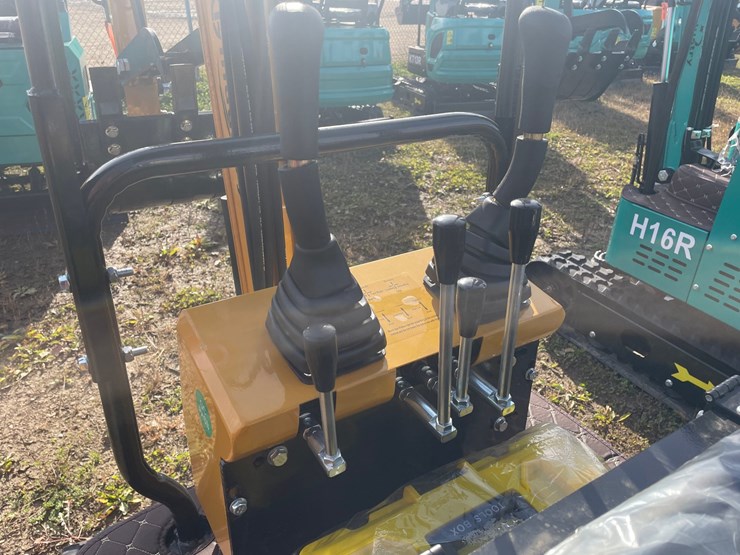 #3234-•-2026-cfg-h13r-mini-excavator-image-15