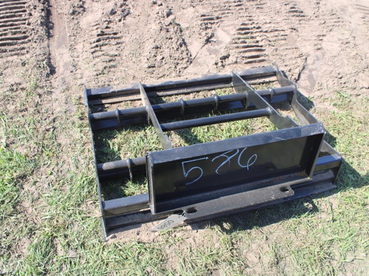 #586-•-mini-skid-steer-land-leveler-image-2