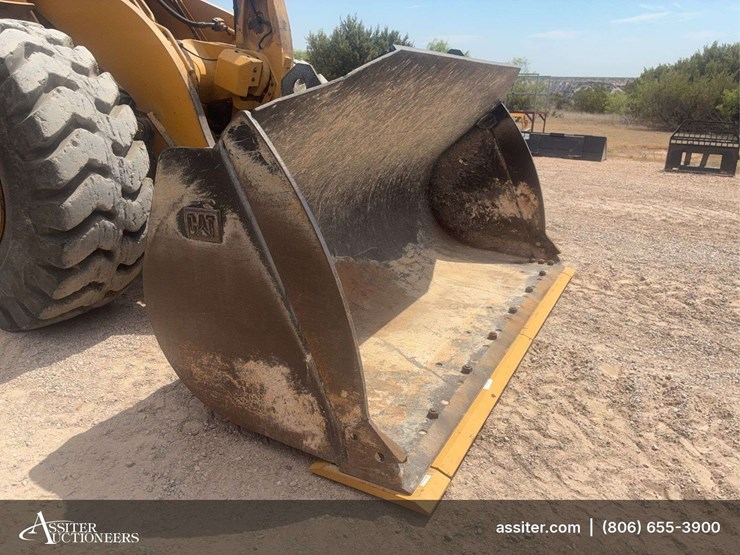 caterpillar-966k-image-8