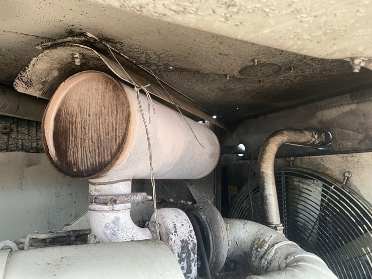 #1091-•-leroi-750-cfm-air-compressor-image-50