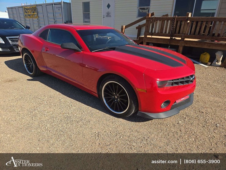 2011-chevrolet-camaro-coupe-image-2