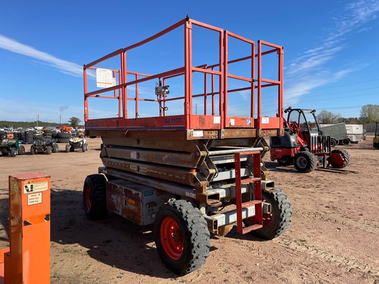 #1879-•-skyjack-sj7127-4x4-off-road-scissor-lift-image-6
