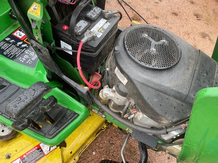 #1010-•-john-deere-gt245-riding-lawn-mower-image-57