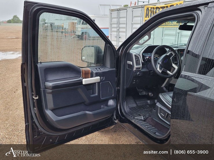 2016-ford-f150-image-9