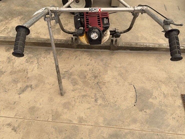 multiview-concrete-power-screed-12’,-2021,-model-mvpr100h,-gas,-comes-with-12’-bar,-s/n--25295-image-3