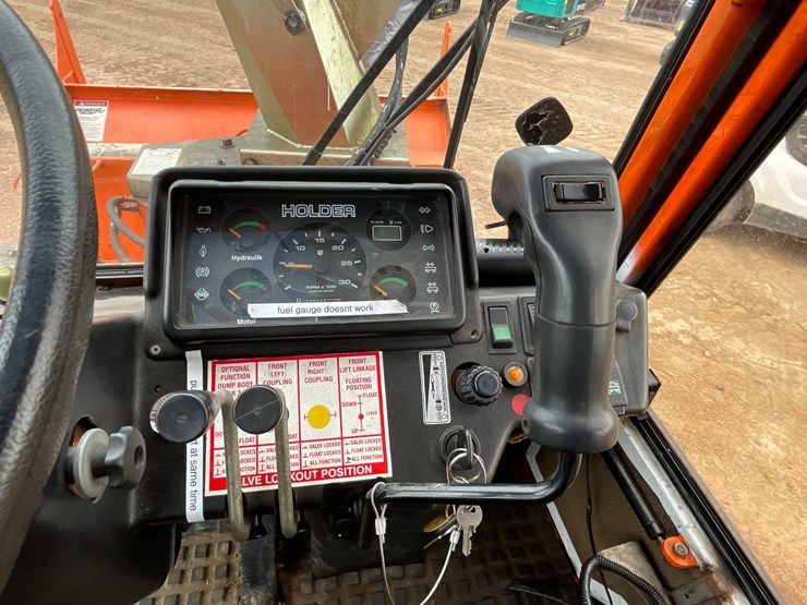 #1018-•-holder-c9.88h-articulated-tractor-with-snow-blower-image-64