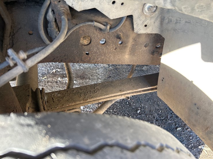 #6935-•-2000-ford-f-550-super-duty-stake-bed-dump-truck-(has-wi-title)-image-34