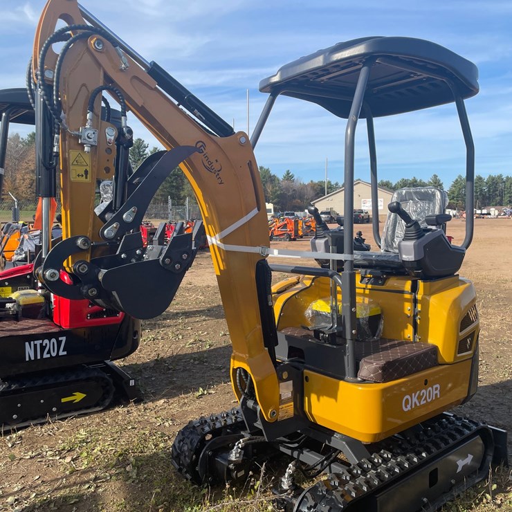 #3226 • 2026 CFG QK20R Mini Excavator
