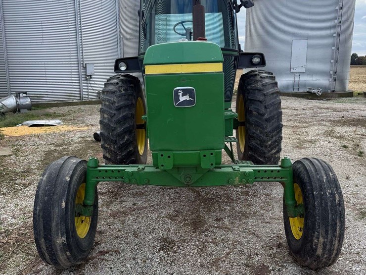 1977-john-deere-4230-tractor,-5,651-hours,-540-and-small-1000pto,-2-remotes,-18.4x34,-outside-rear-wheel-weights,-quad-range,-s/n--4230h039245r-image-4