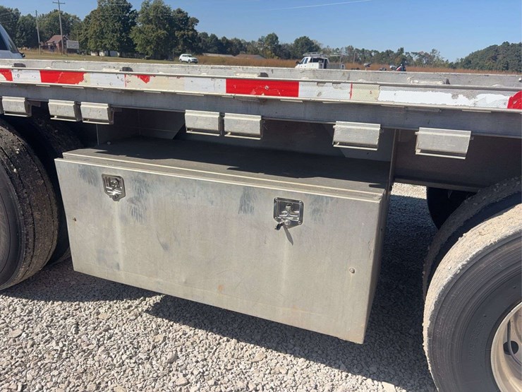2006-east-48t-flat-deck-semi-trailer,-spread-axle-(120"),-all-axles:-21,200lbs,-11r24.5-tires,-steel-coil-supports,-vin#-1e1h5y2857rj40074-image-11