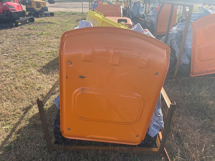 #3215-•-landhonor-lhr-me10x1-mini-excavator-image-4