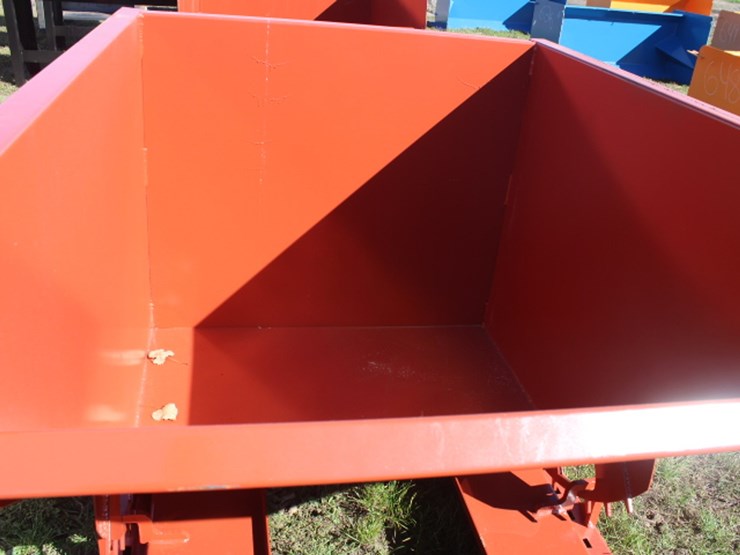 #611-•-self-dumping-hopper-image-3