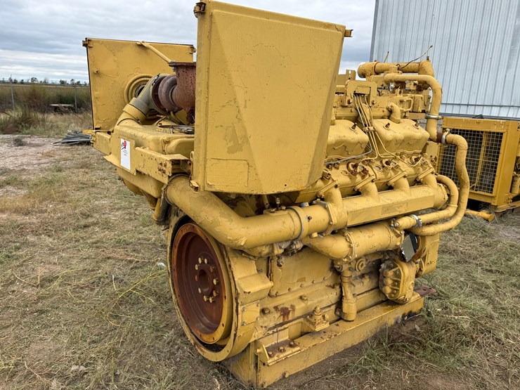 caterpillar-d379-image-5