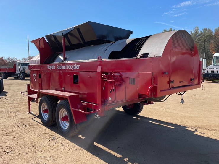 #1932-•-bagela-asphalt-recycler-#10-(no-title)-image-7