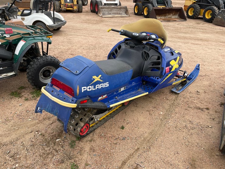 #1051-•-2002-polaris-edge-800-(no-reg.-card-sells-with-bill-of-sale-only)-image-5