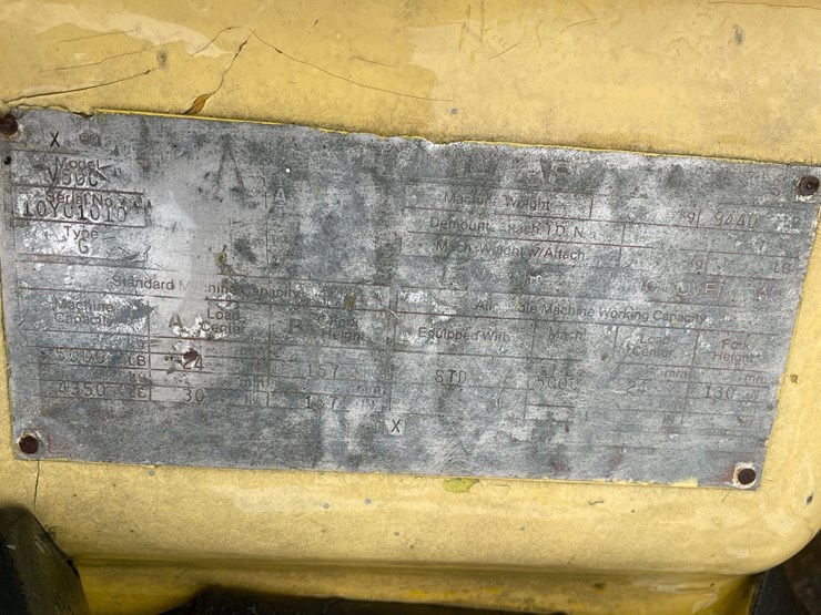 #1854-•-caterpillar-lp-forklift-image-45