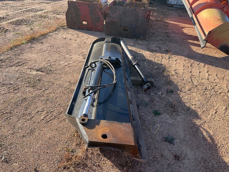 #3744-•-11"-heavy-trucking-plow-with-cylinders-image-2